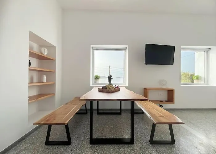 Linardo\'S Cycladic House