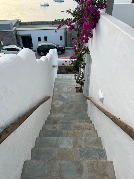 Linardo's Cycladic House